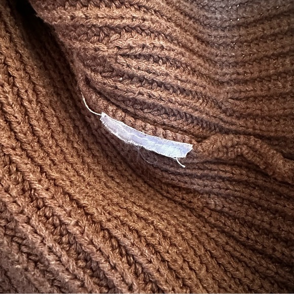 Women's Brown Ribbed Sweater - Picture 6 of 6